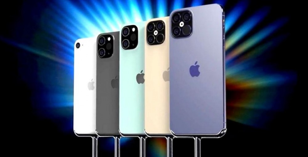 (FOTO) Cum arată un iPhone 12 dacă îl desfaci și care e principala diferență față de 11 Pro